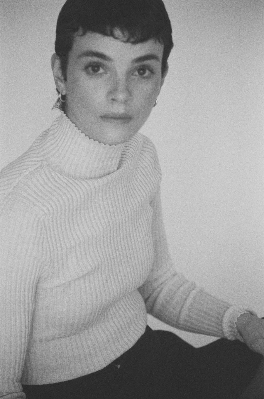 Essence Turtleneck - Ivory